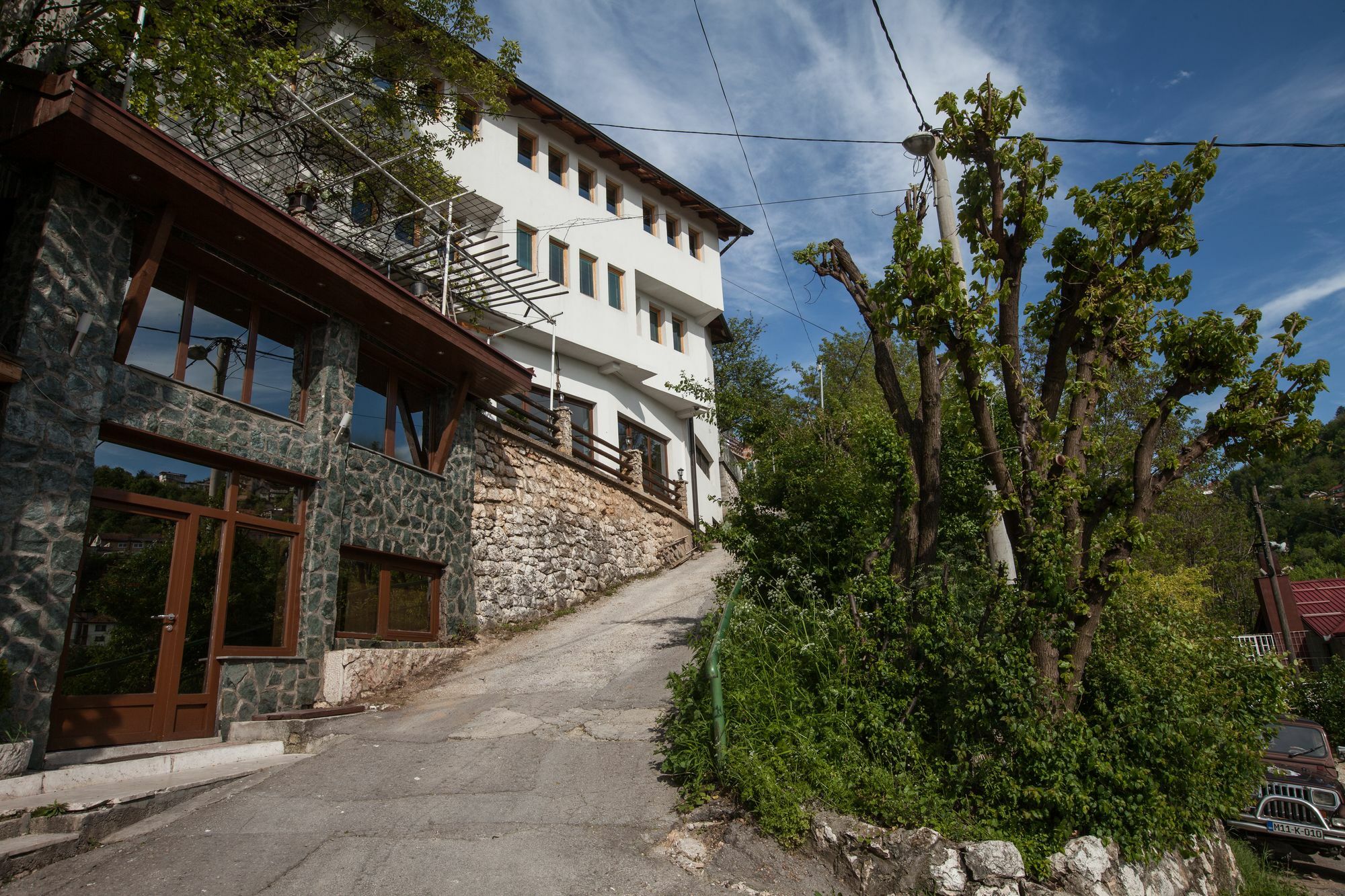 Guest House Like ซาราเยโว ภายนอก รูปภาพ